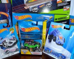 Hot Wheels Track Builder review featured