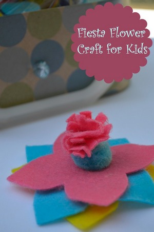 Easy Felt Flower Craft for Kids from Kid Made Modern