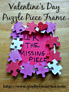 Valentine's Day crafts for toddlers: Puzzle Piece Frame