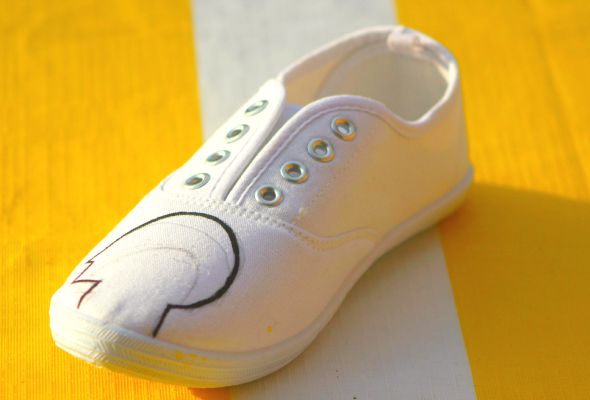 Crafts for Teens: Inside Out Inspired Shoes