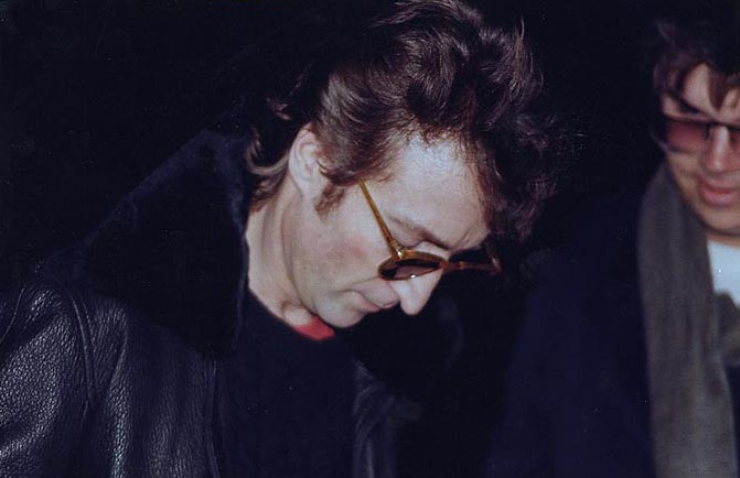 Barbara Walter Presents American Scandals- Mark David Chapman: The Man Who Shot John Lennon