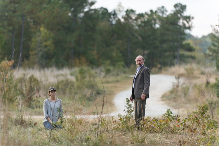 Wow, The Walking Dead “Something They Need” episode was crazy! Check out 5 pictures that will give you all the feels!