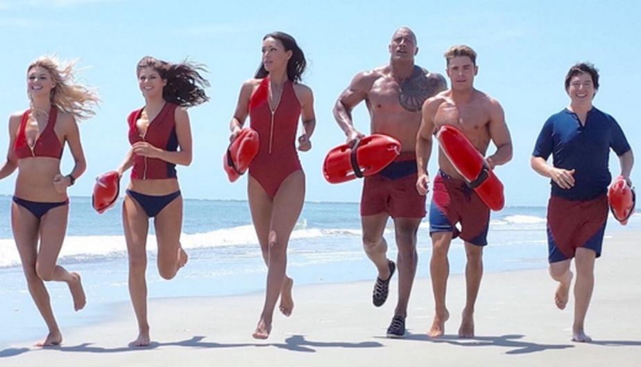 If these 5 movies like Baywatch don’t make you want to hit the beach asap, I don’t know what will! Check them out & add them to your list!