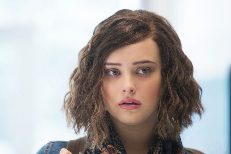 What motivated the main character of “13 Reasons Why” to commit suicide & leave behind those infamous tapes? Check out 7 Hannah Baker character traits you need to know.